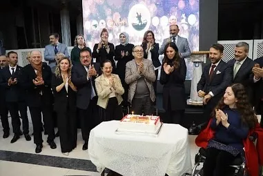 Asfed 1 Yaşında